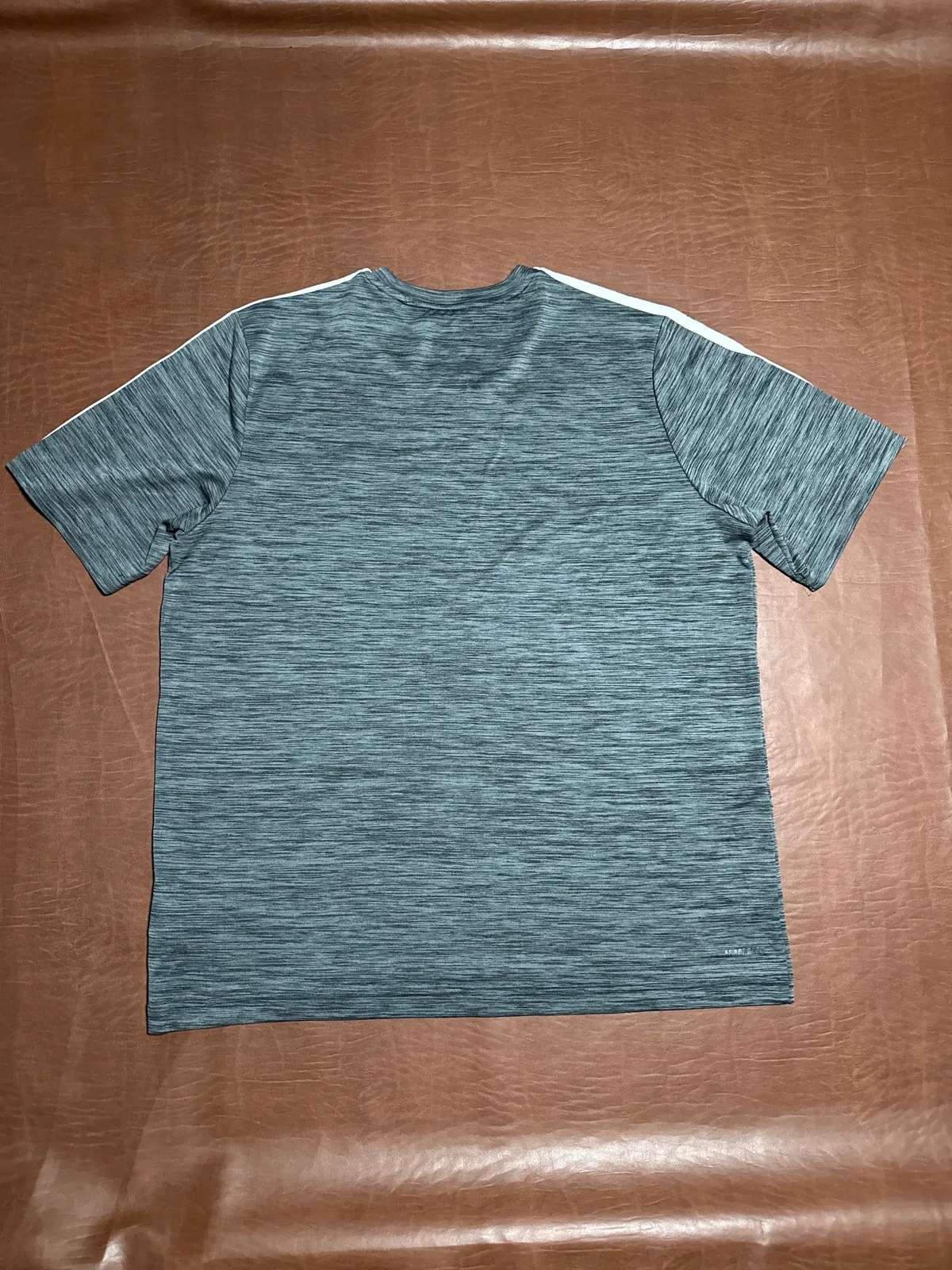 Adidas Aeroready shirt